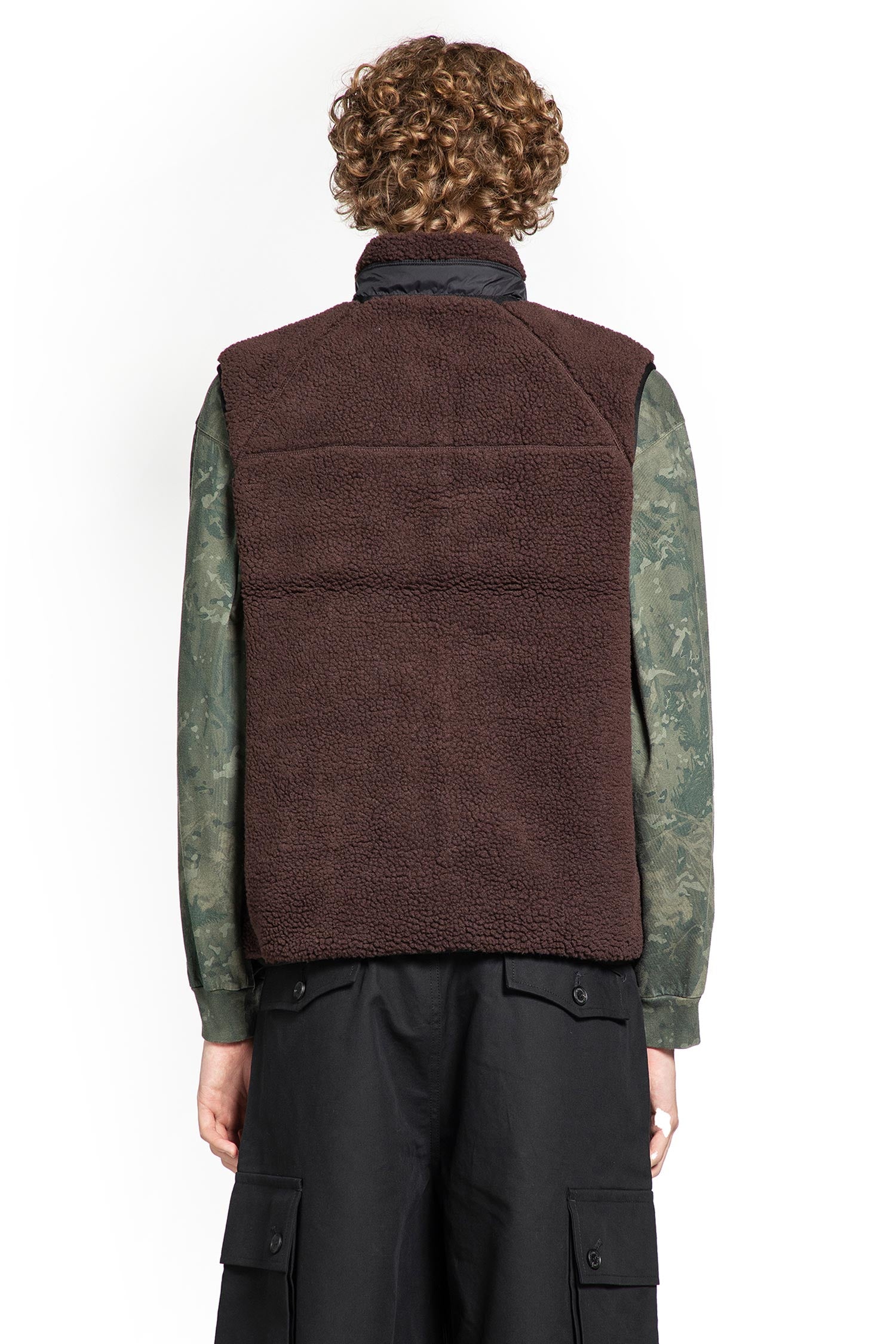 CARHARTT WIP MAN BROWN VESTS