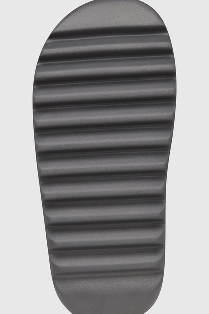 YEEZY UNISEX GREY SANDALS & SLIDES