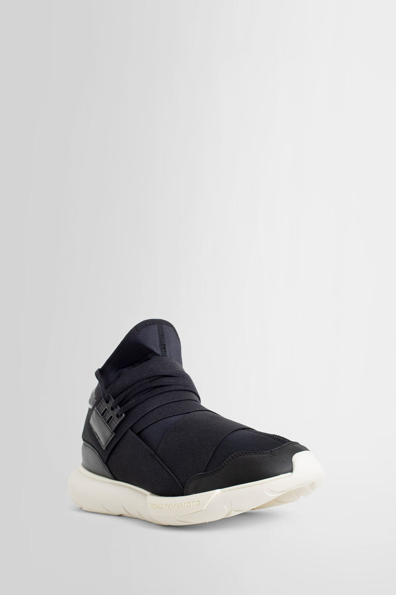 Y-3 MAN BLACK SNEAKERS