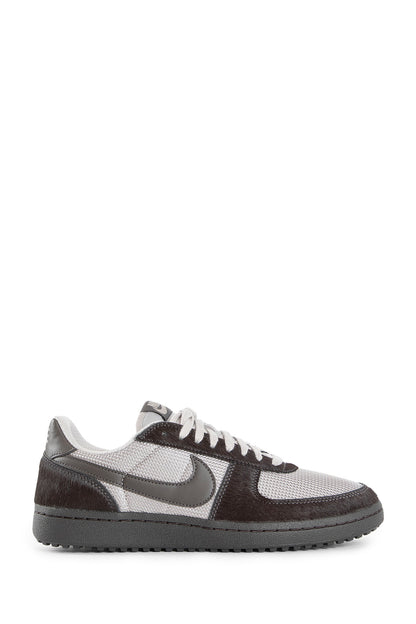 Field General Sneakers