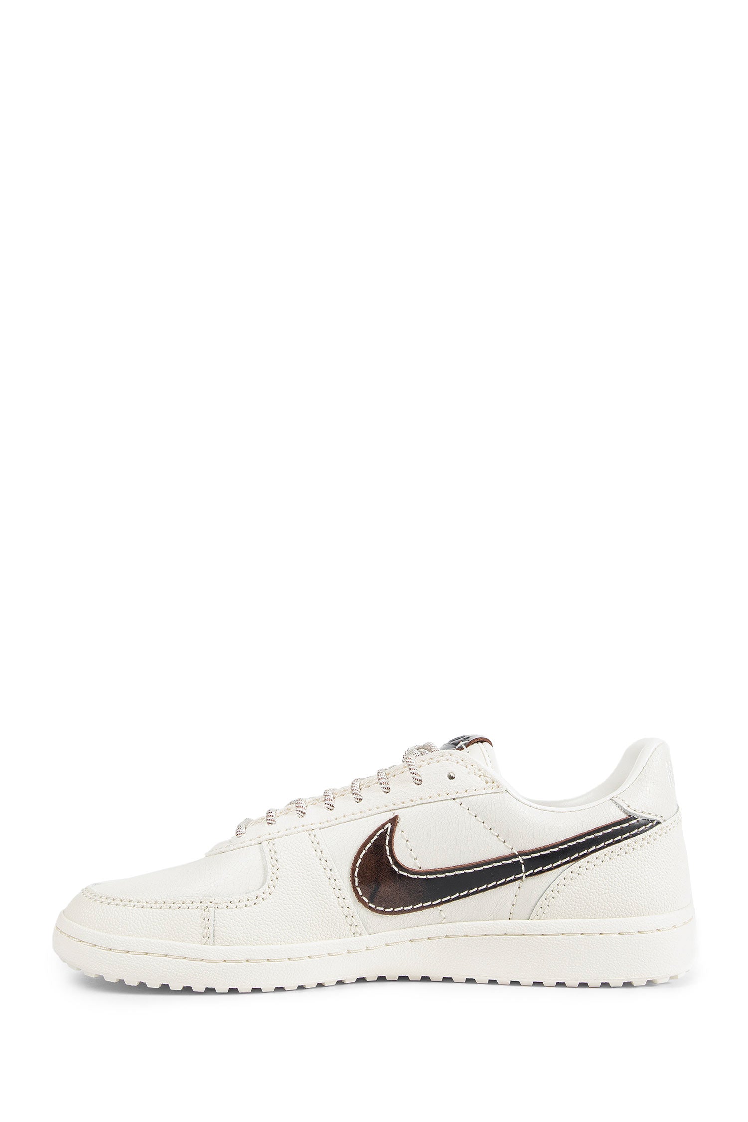 Field General Sneakers