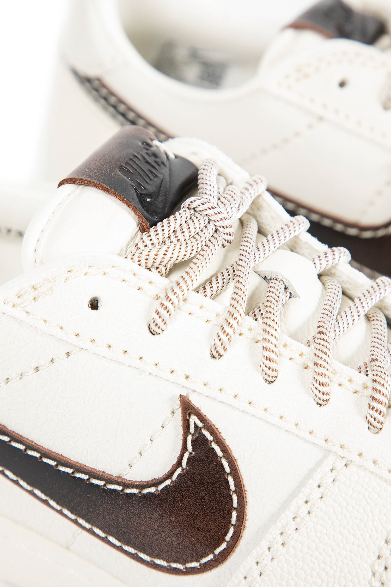 Field General Sneakers