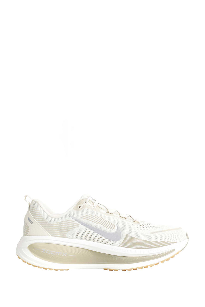 NIKE Vomero 18 Sneakers man