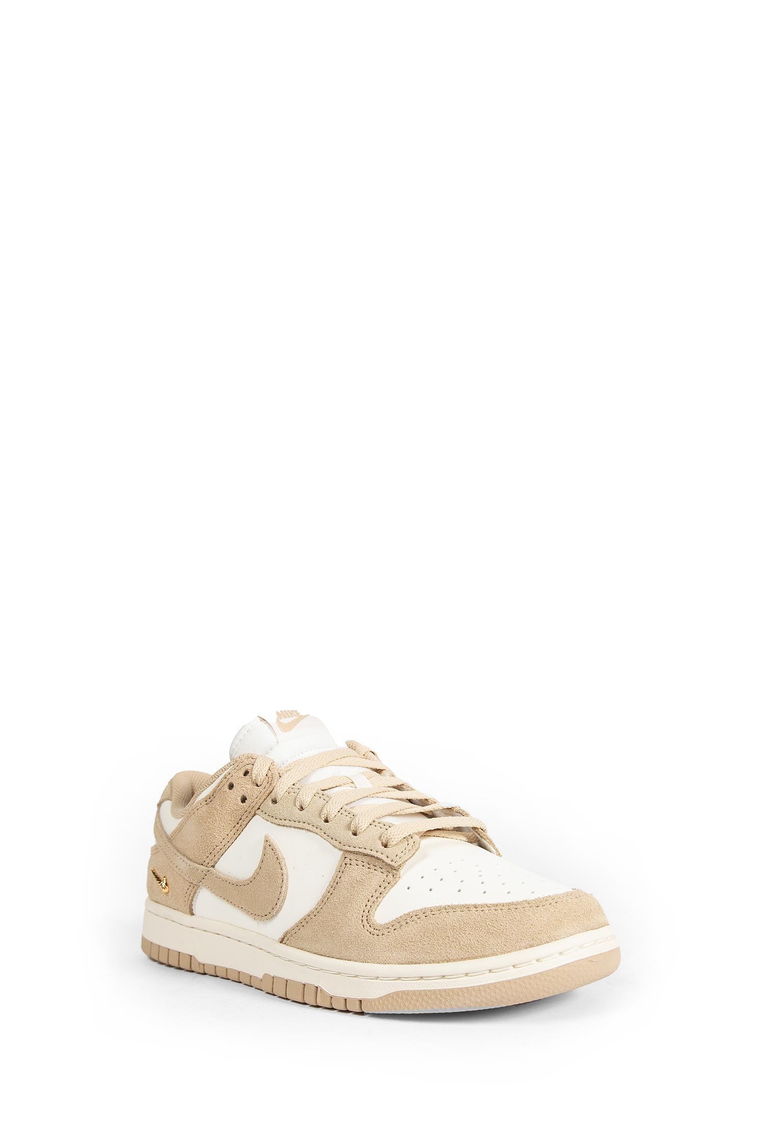 Nike Dunk low SE Sneakers