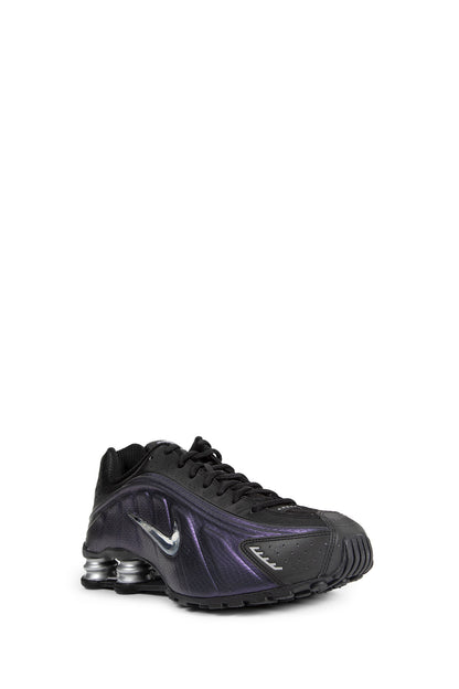Nike Shox R4