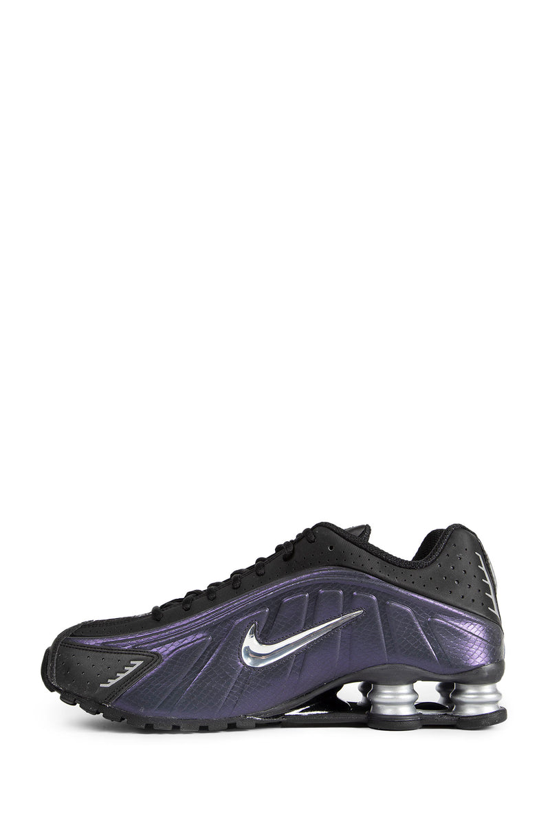 Nike Shox R4