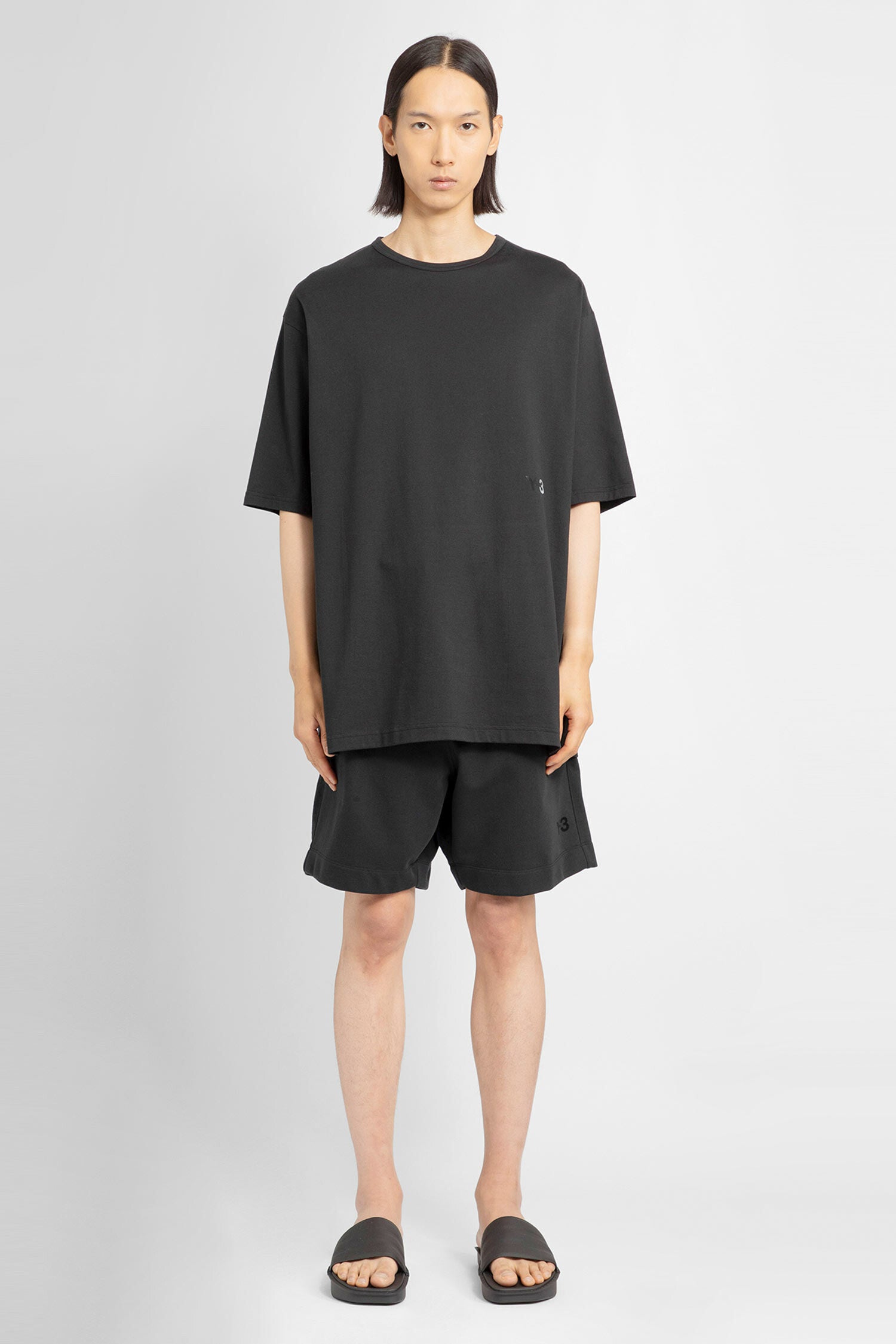 Y-3 MAN BLACK SHORTS & SKIRTS