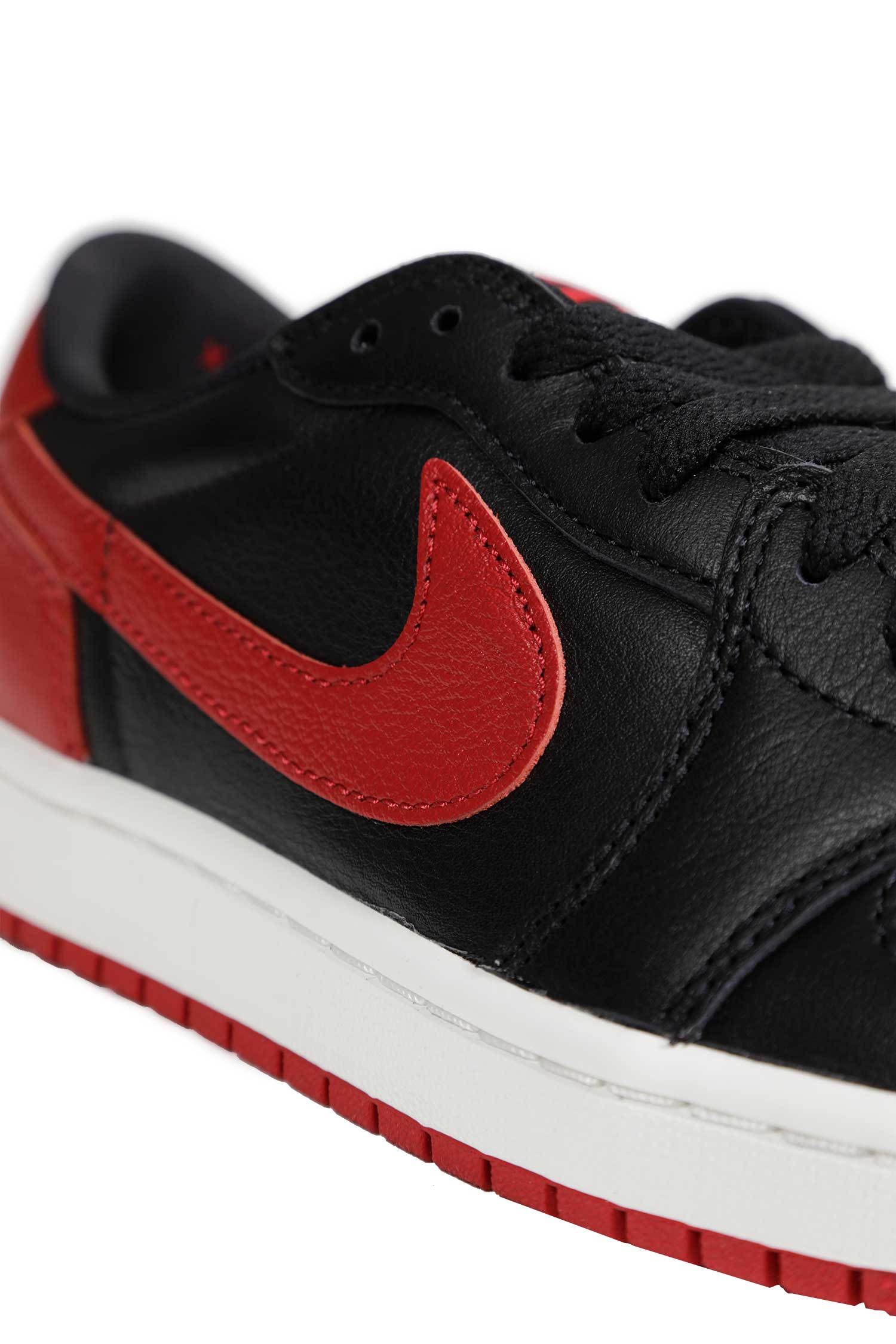 Air Jordan 1 Retro Low Sneakers