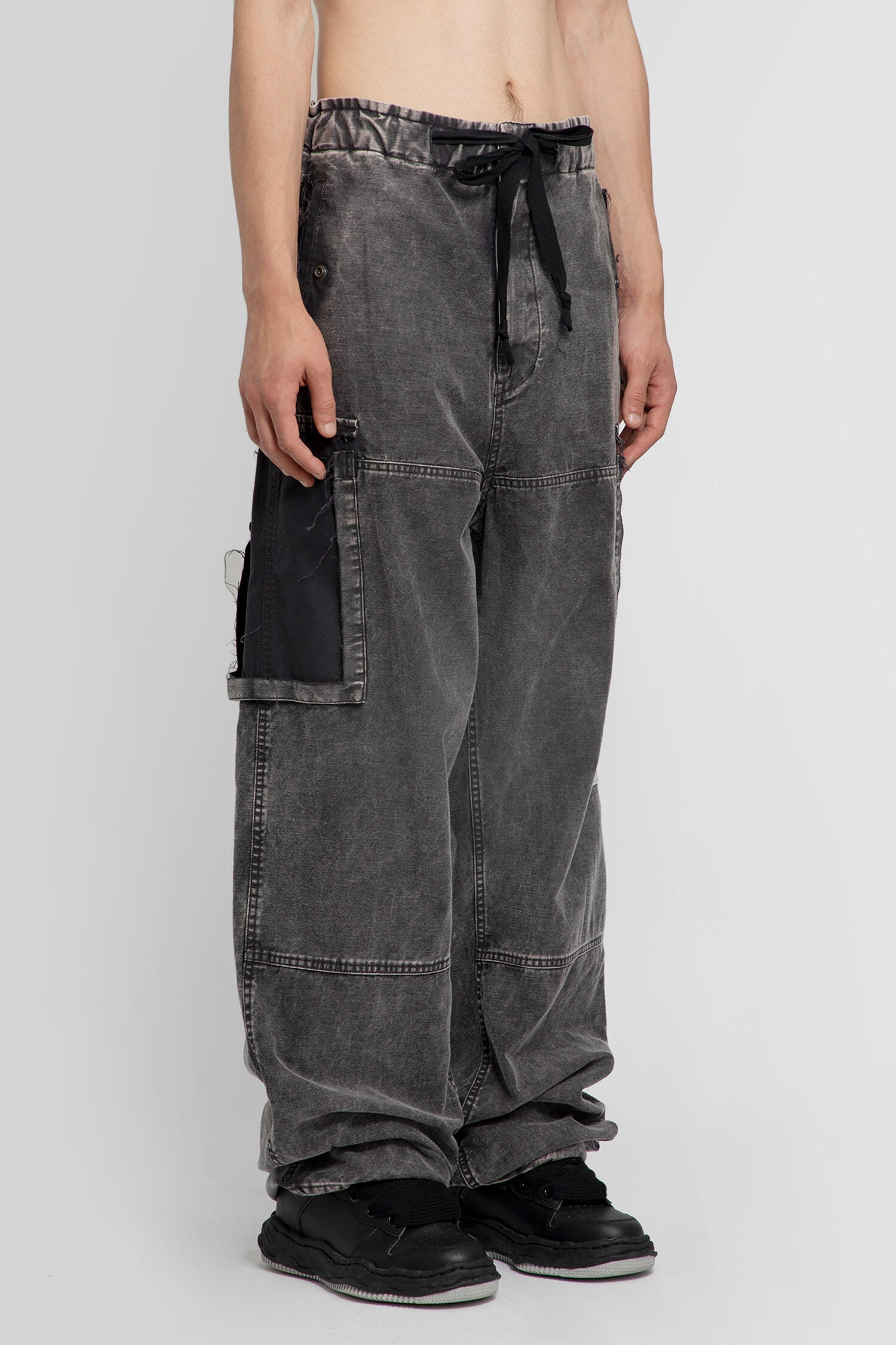 MAISON MIHARA YASUHIRO MAN BLACK TROUSERS