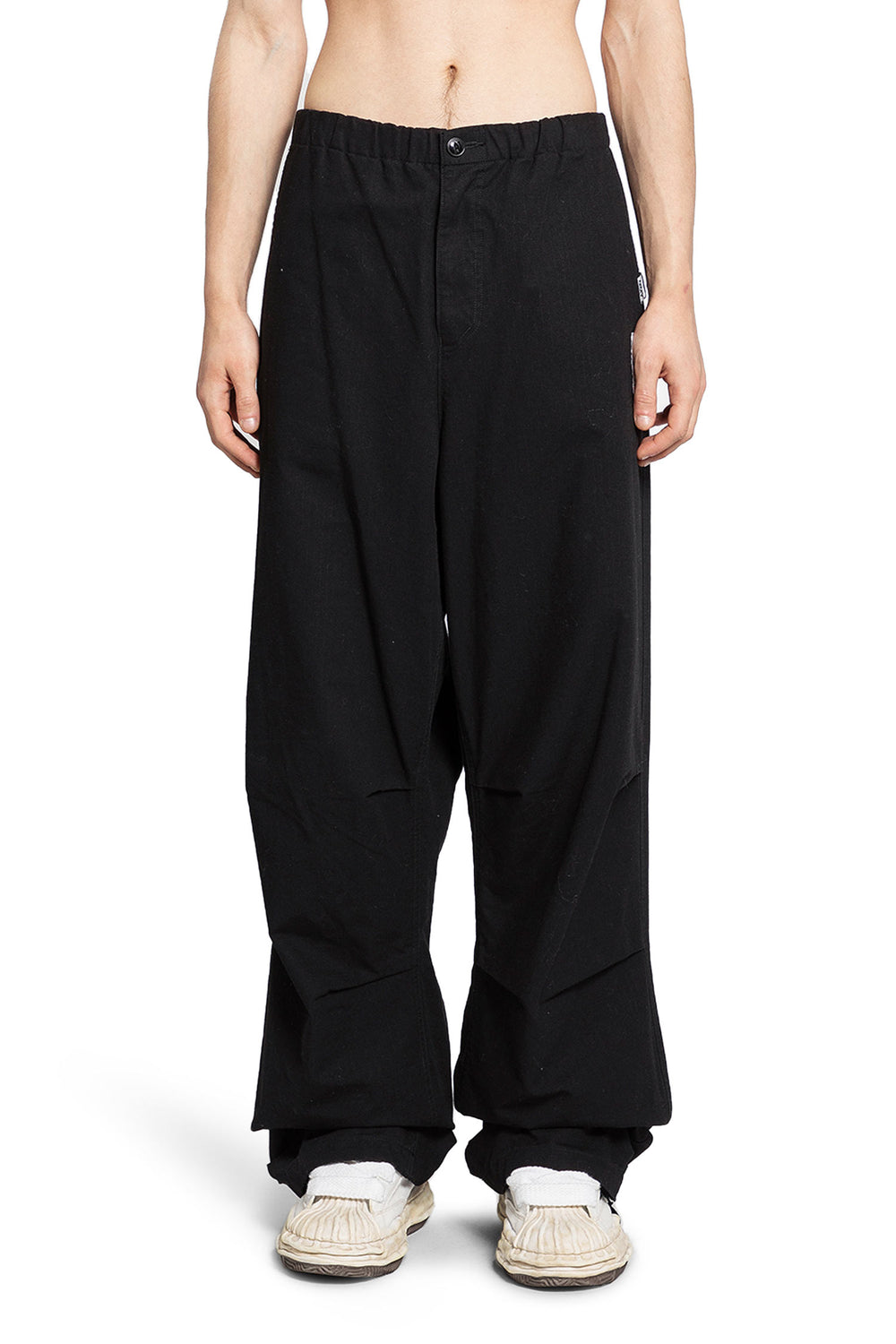 MAISON MIHARA YASUHIRO MAN BLACK TROUSERS