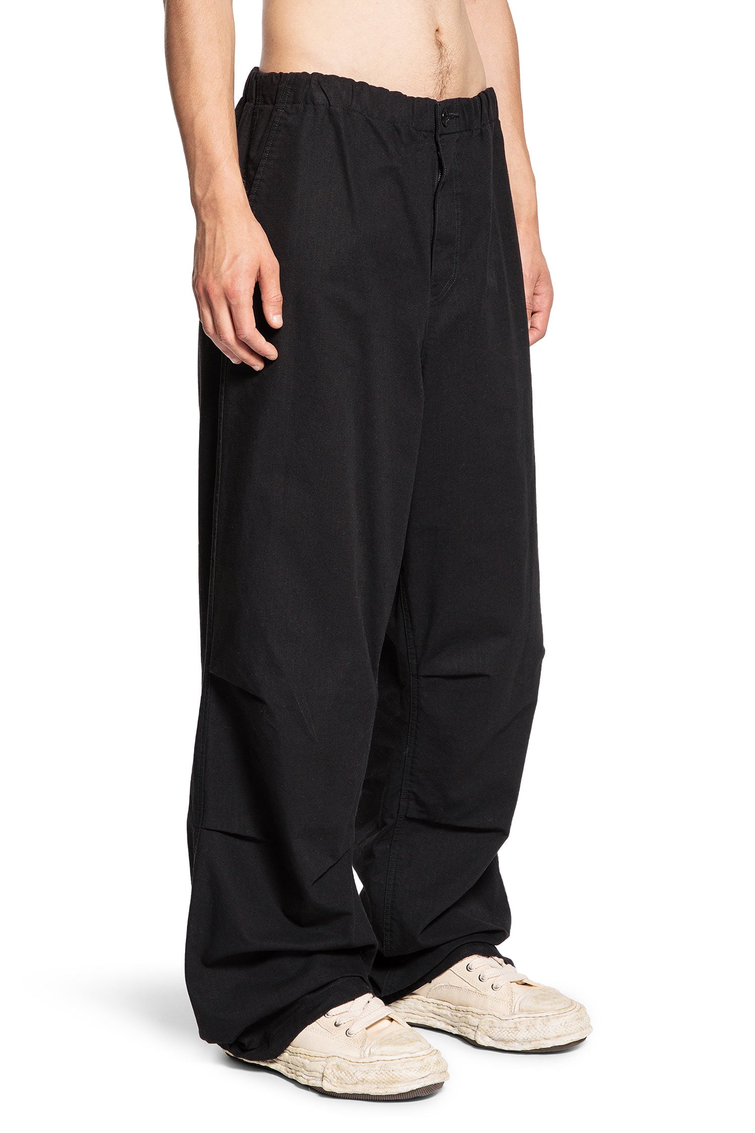 MAISON MIHARA YASUHIRO MAN BLACK TROUSERS