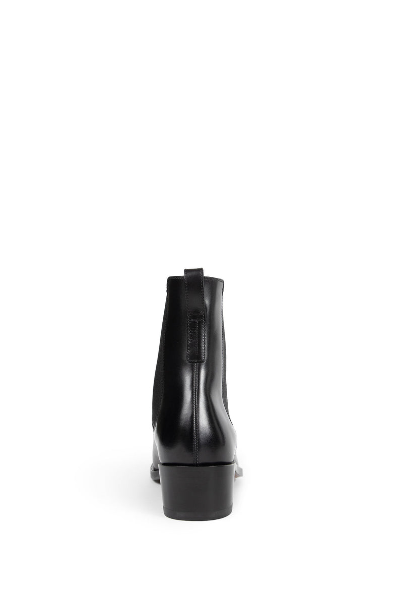 Chelsea Boots in Burnished Leather