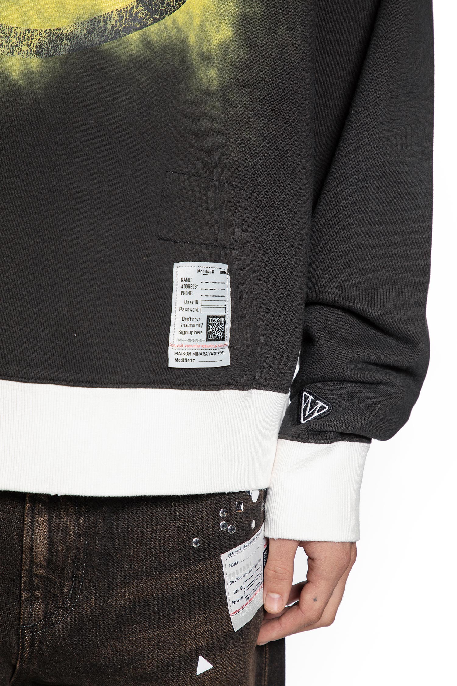 MAISON MIHARA YASUHIRO WOMAN  KNITWEAR