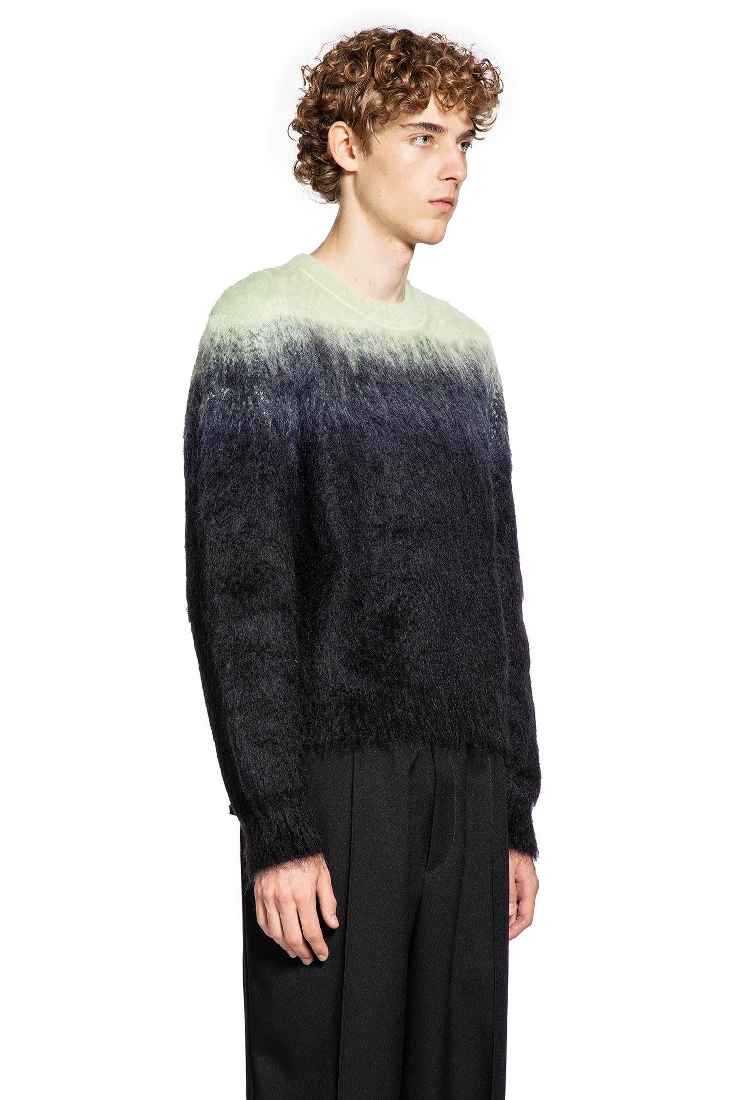 Crewneck Firm Knit Sweater