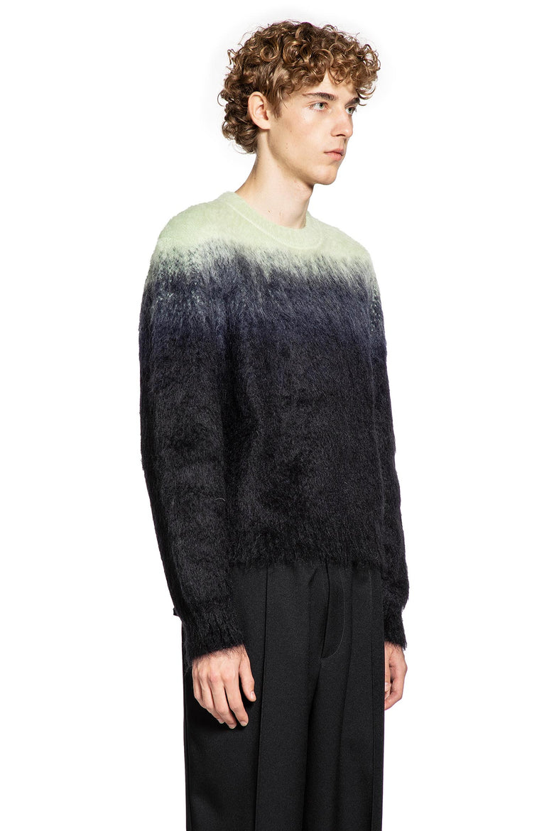 Crewneck Firm Knit Sweater