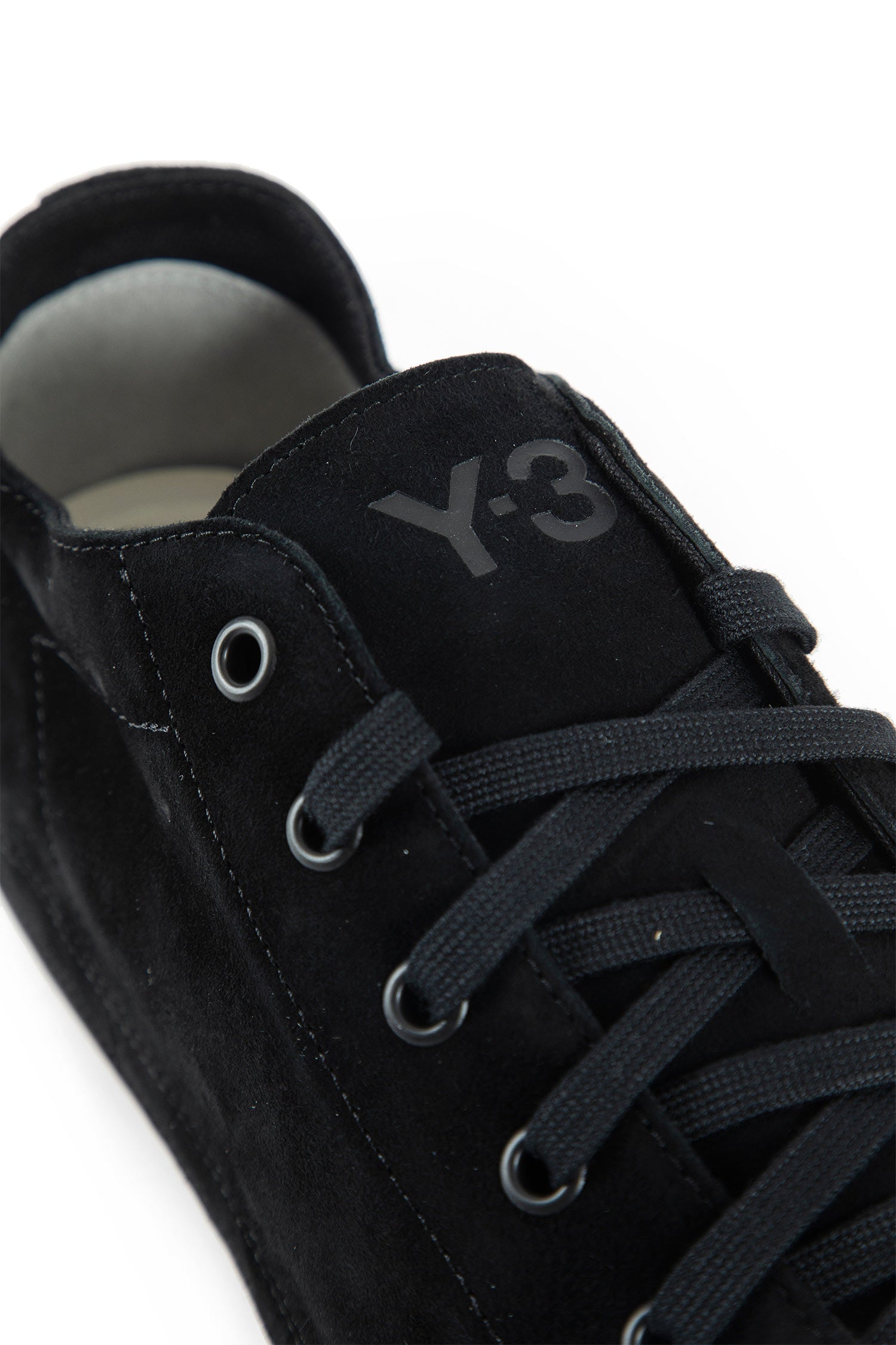 Baskets Nizzastar LO en daim 