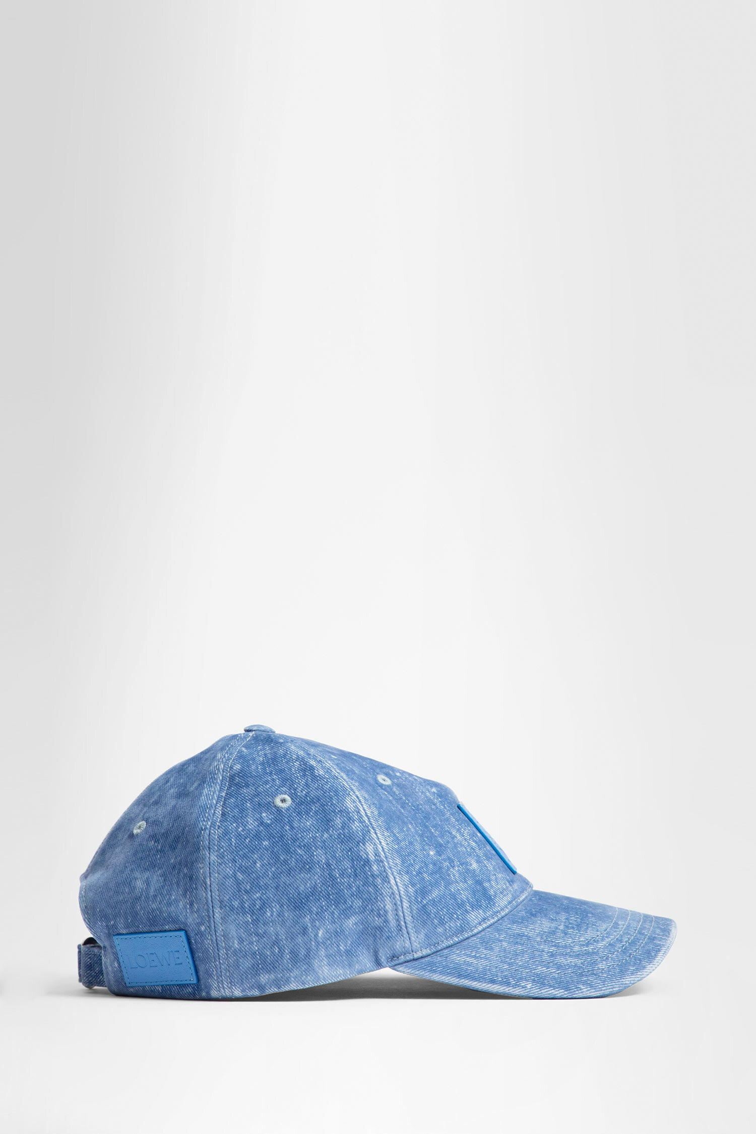 LOEWE UNISEX BLUE HATS