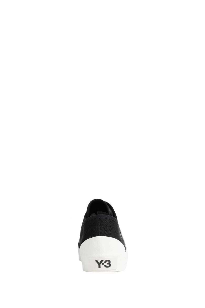 
              Y-3 Nisi Lo Sneakers man
            