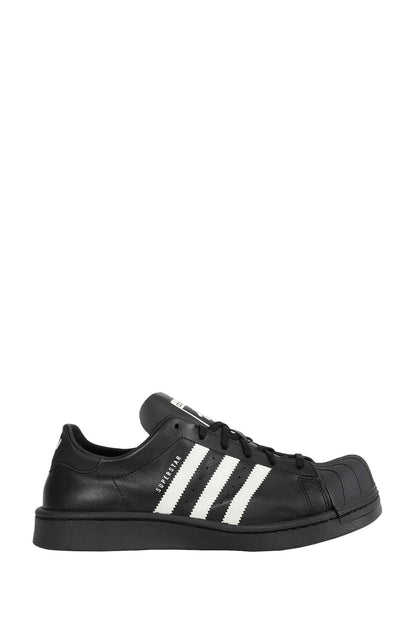 in collaboration with avavav Vacuum Sneakers