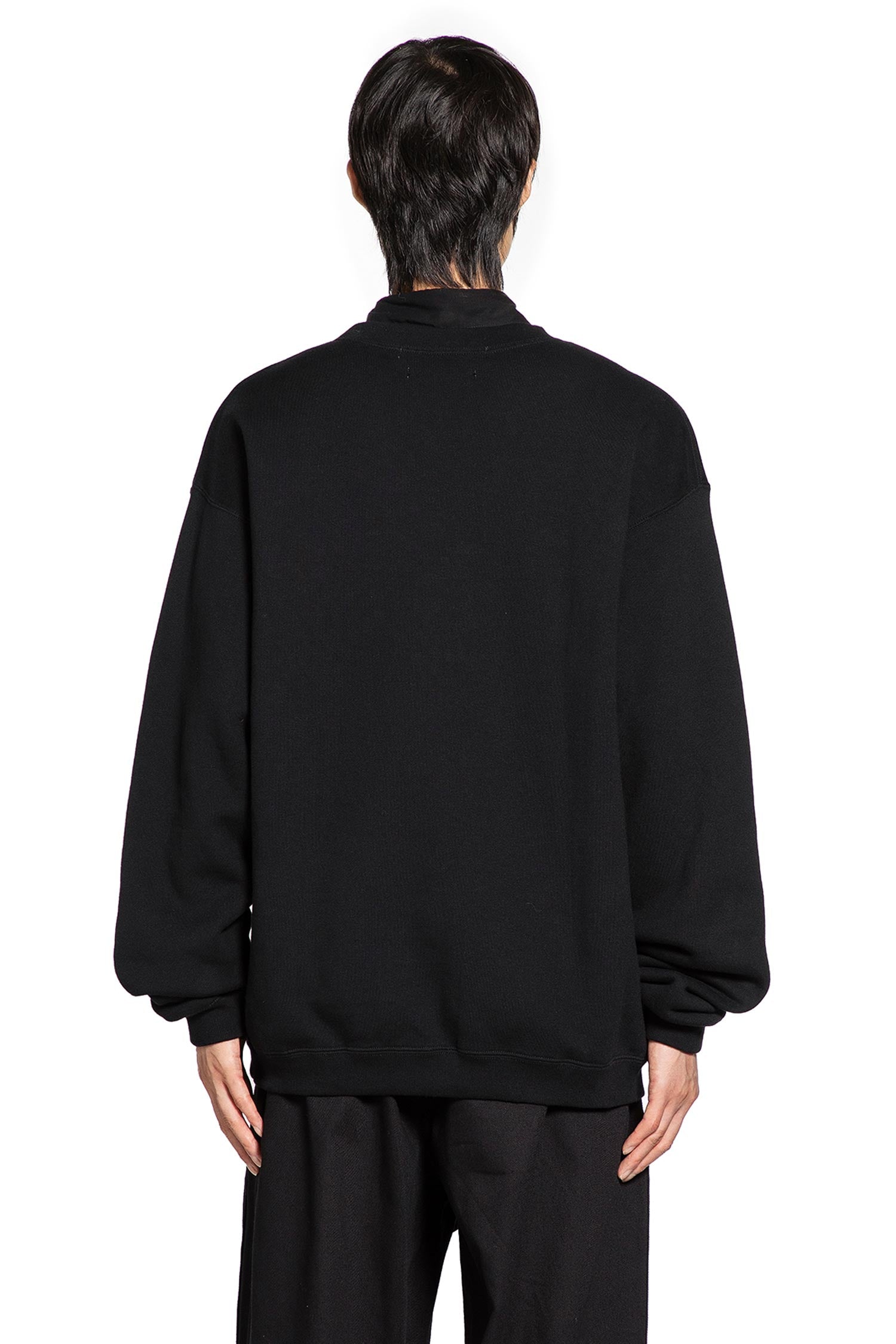 Masses Collaboration Graphic Sweatshirt