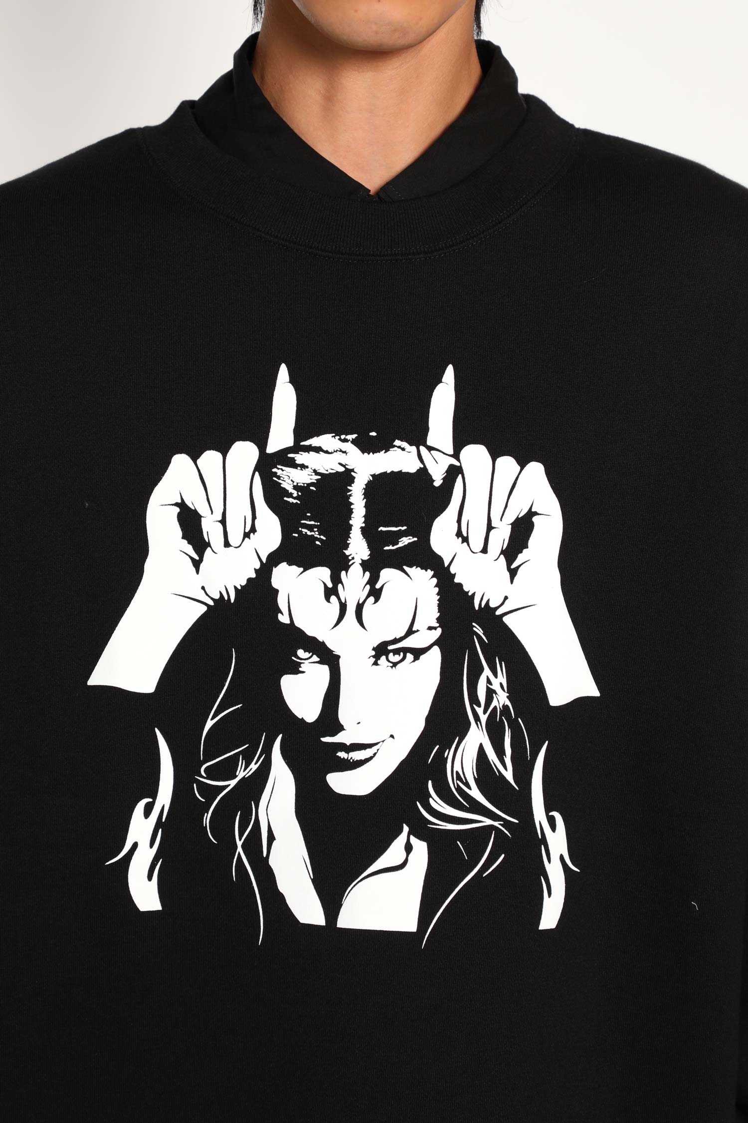 Masses Collaboration Graphic Sweatshirt