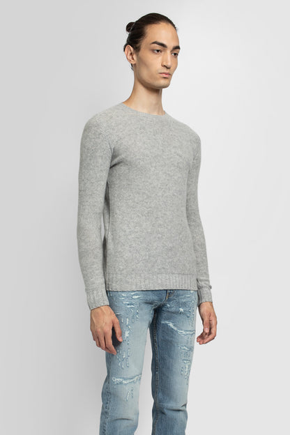 WARM-ME MAN GREY KNITWEAR