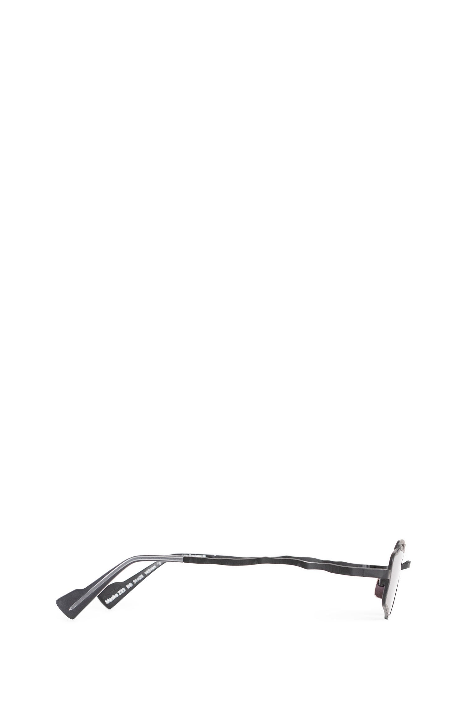 KUBORAUM UNISEX BLACK EYEWEAR