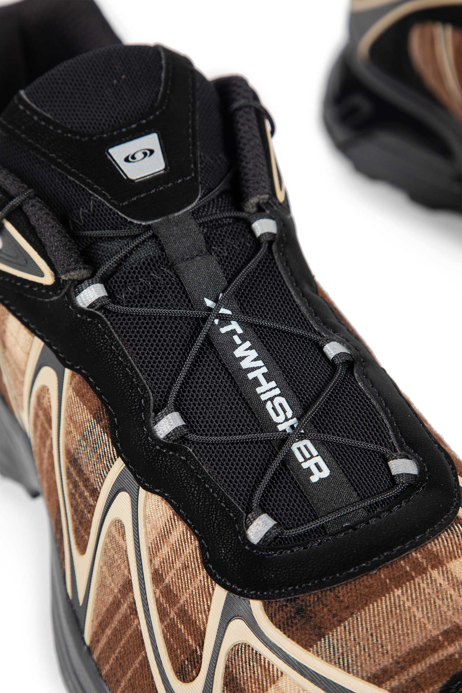 XT-Whisper Holiday Sneakers