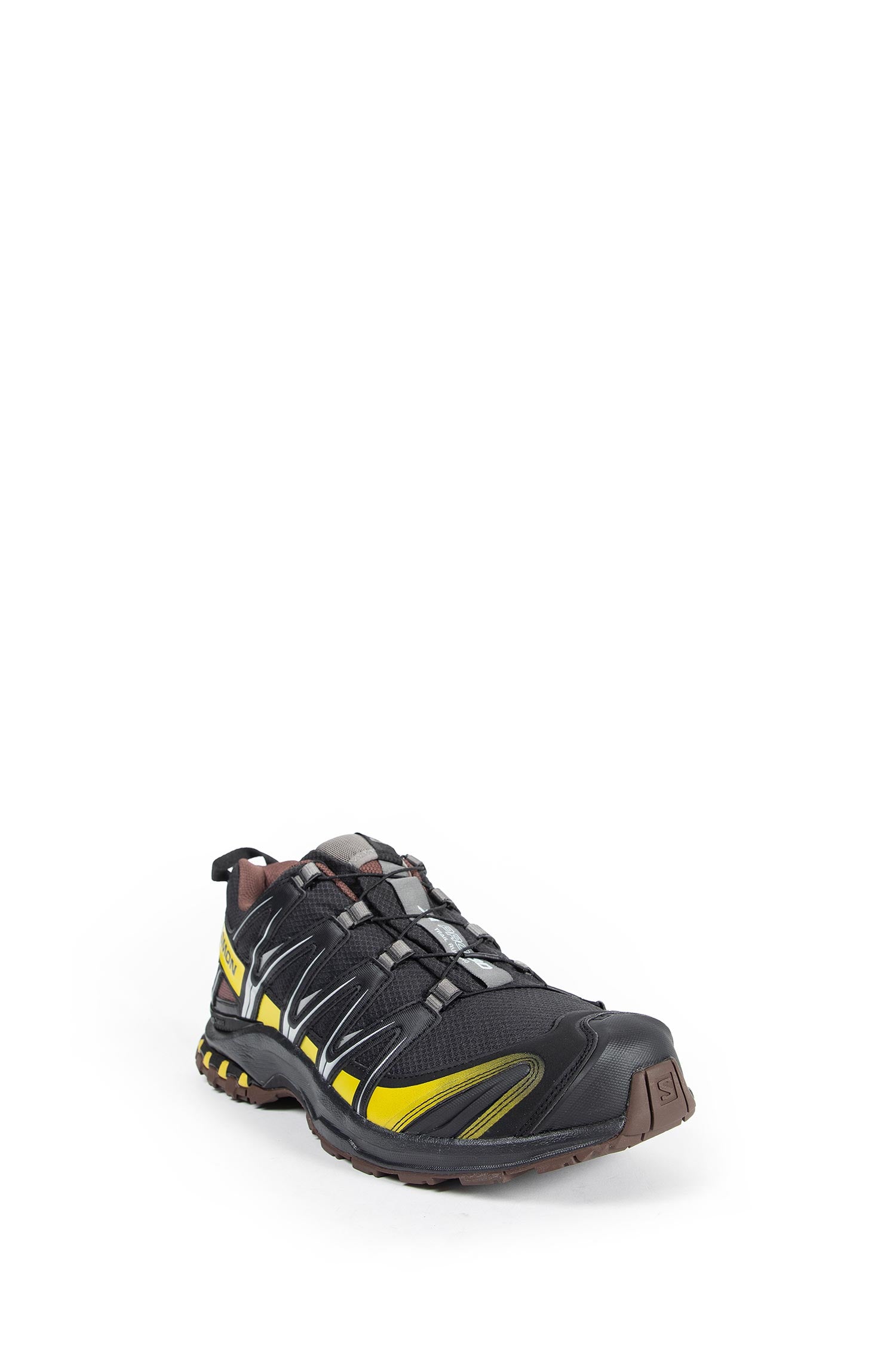 XA PRO 3D Gore-Tex Sneakers