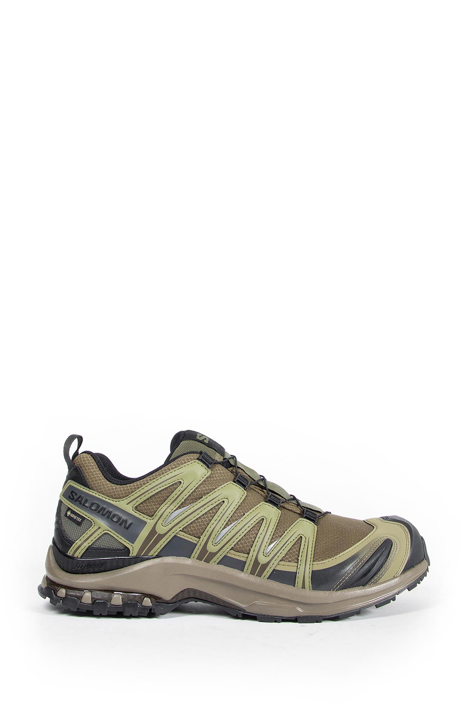 XA PRO 3D Gore-Tex Sneakers