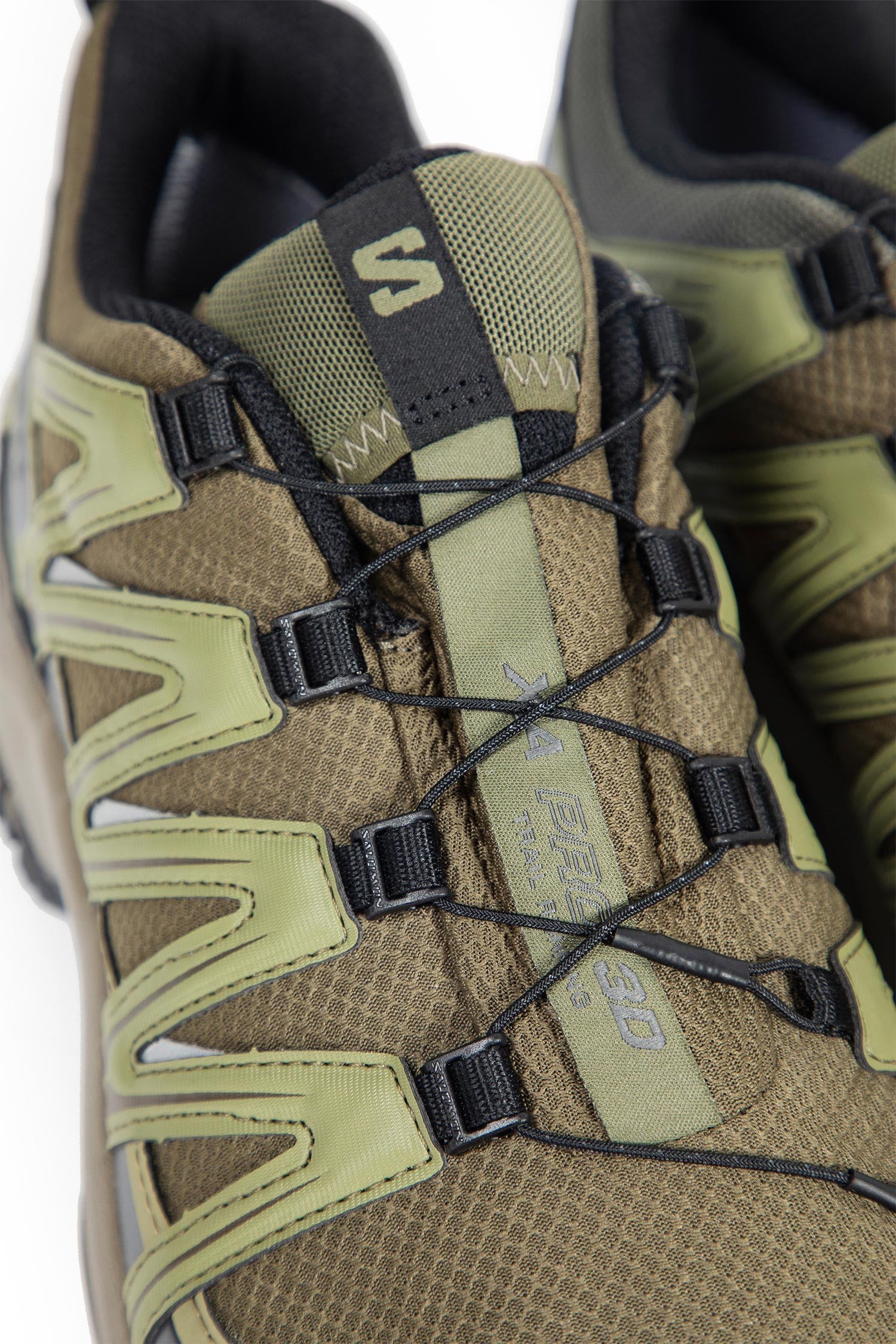 XA PRO 3D Gore-Tex Sneakers