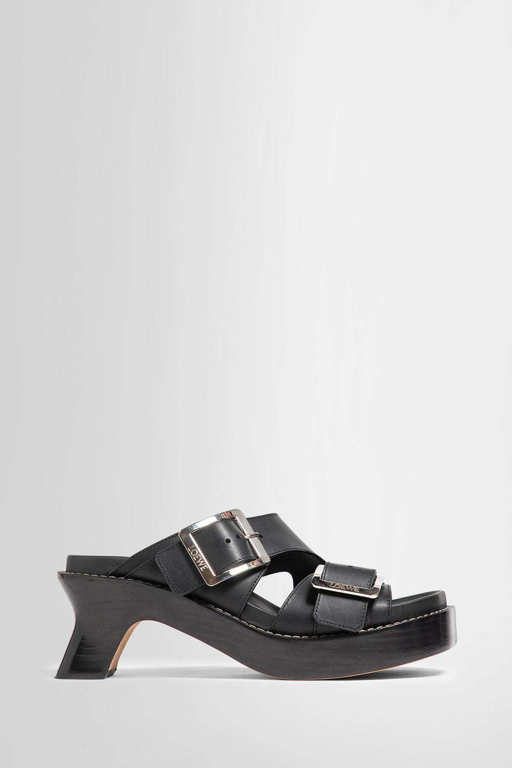 LOEWE WOMAN BLACK MULES