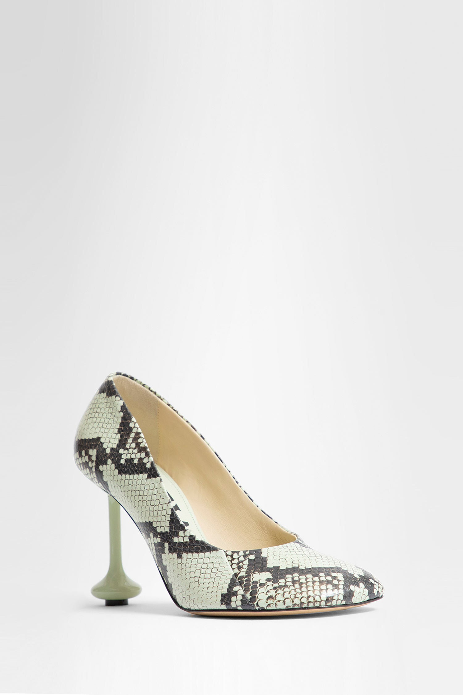 LOEWE WOMAN GREEN PUMPS