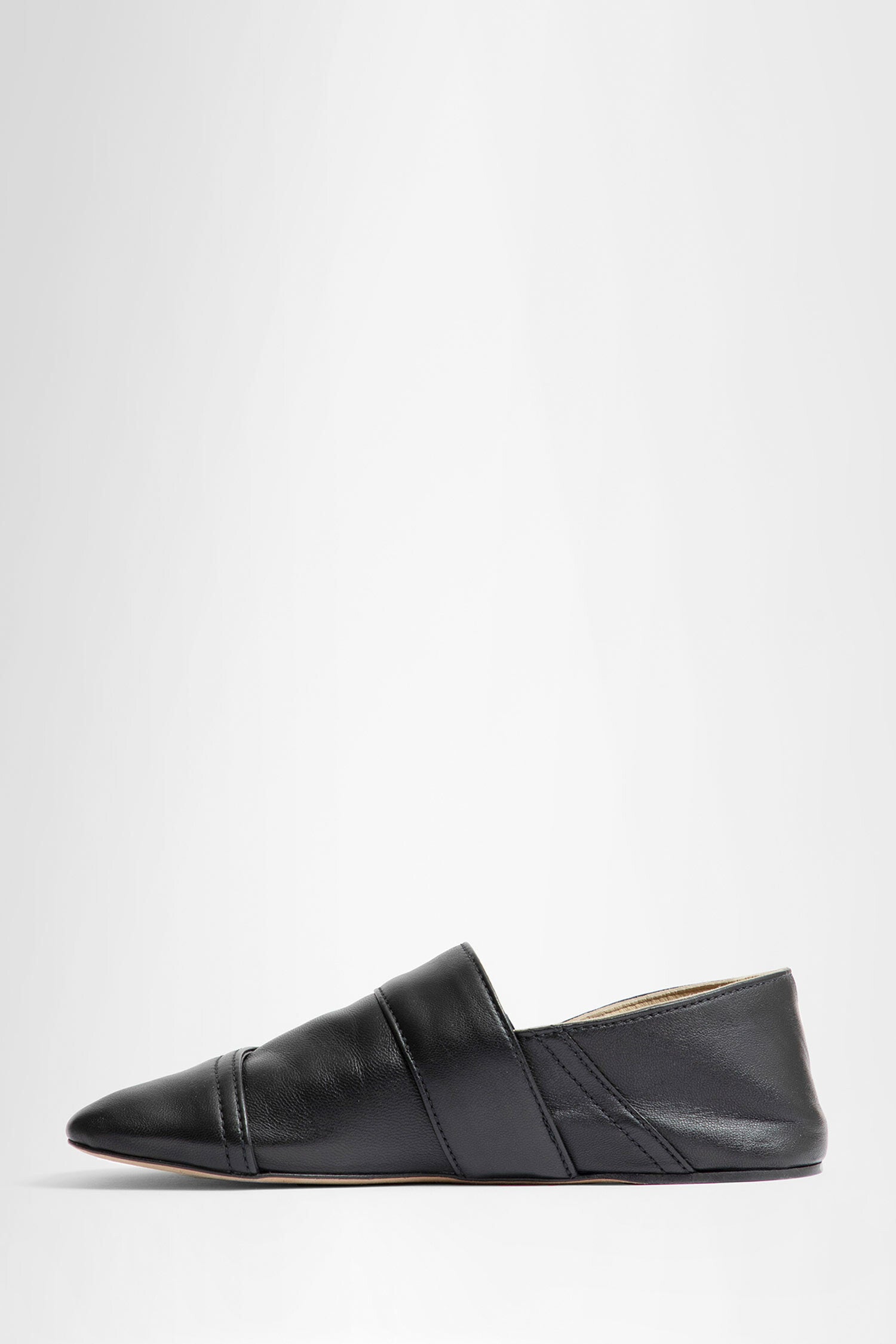 LOEWE WOMAN BLACK FLATS