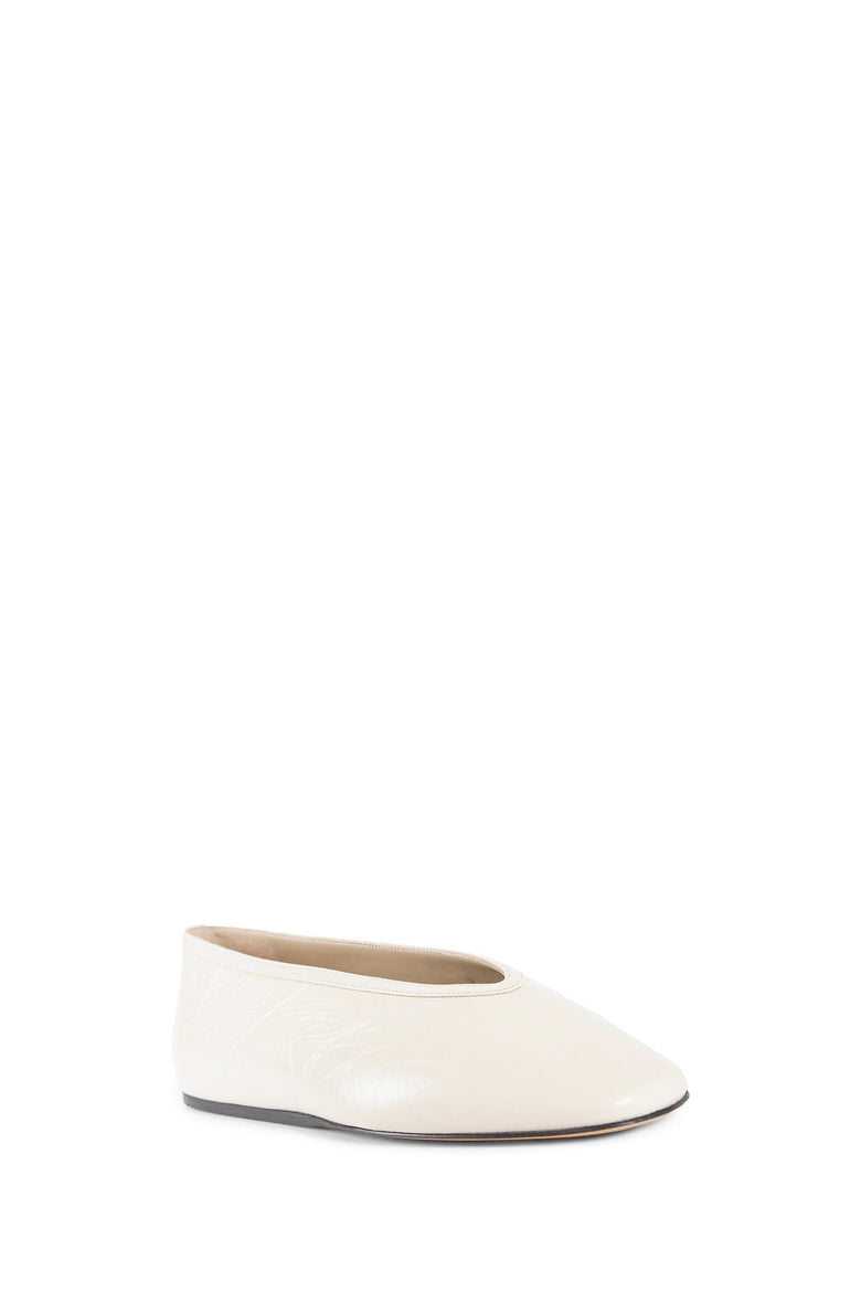 LE MONDE BERYL WOMAN WHITE FLATS