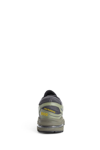 NEW BALANCE UNISEX GREEN SNEAKERS