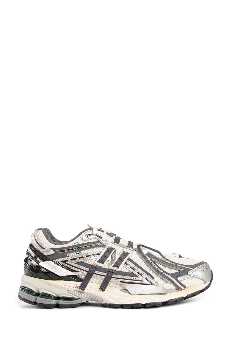 NEW BALANCE 1906A low top sneakers unisex