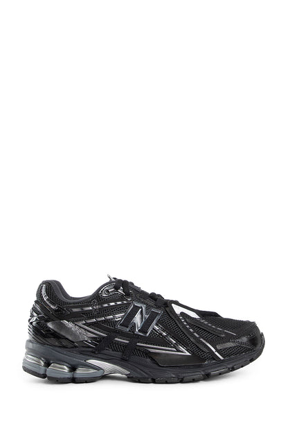 Antonioli NEW BALANCE UNISEX BLACK SNEAKERS