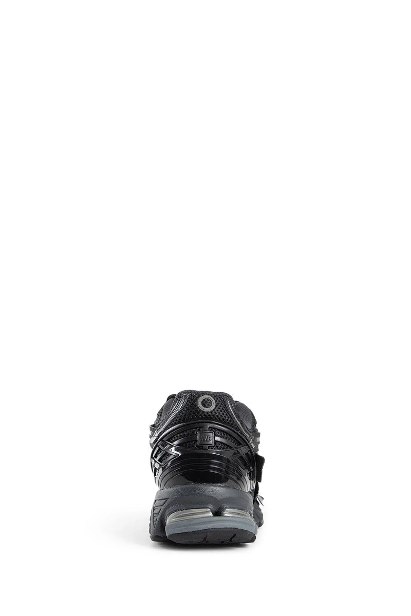 NEW BALANCE 1906A sneakers unisex
