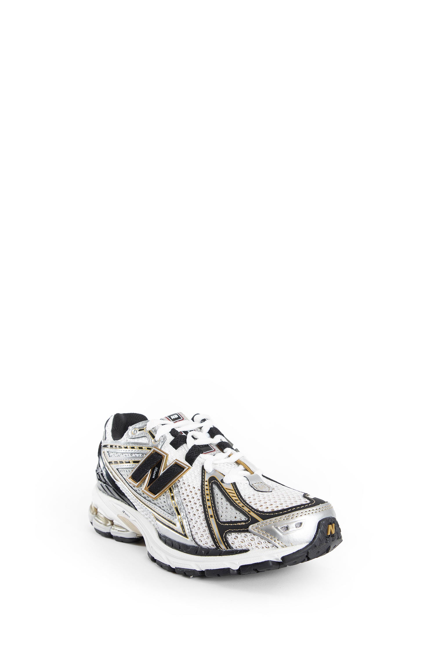 1906R Sneakers