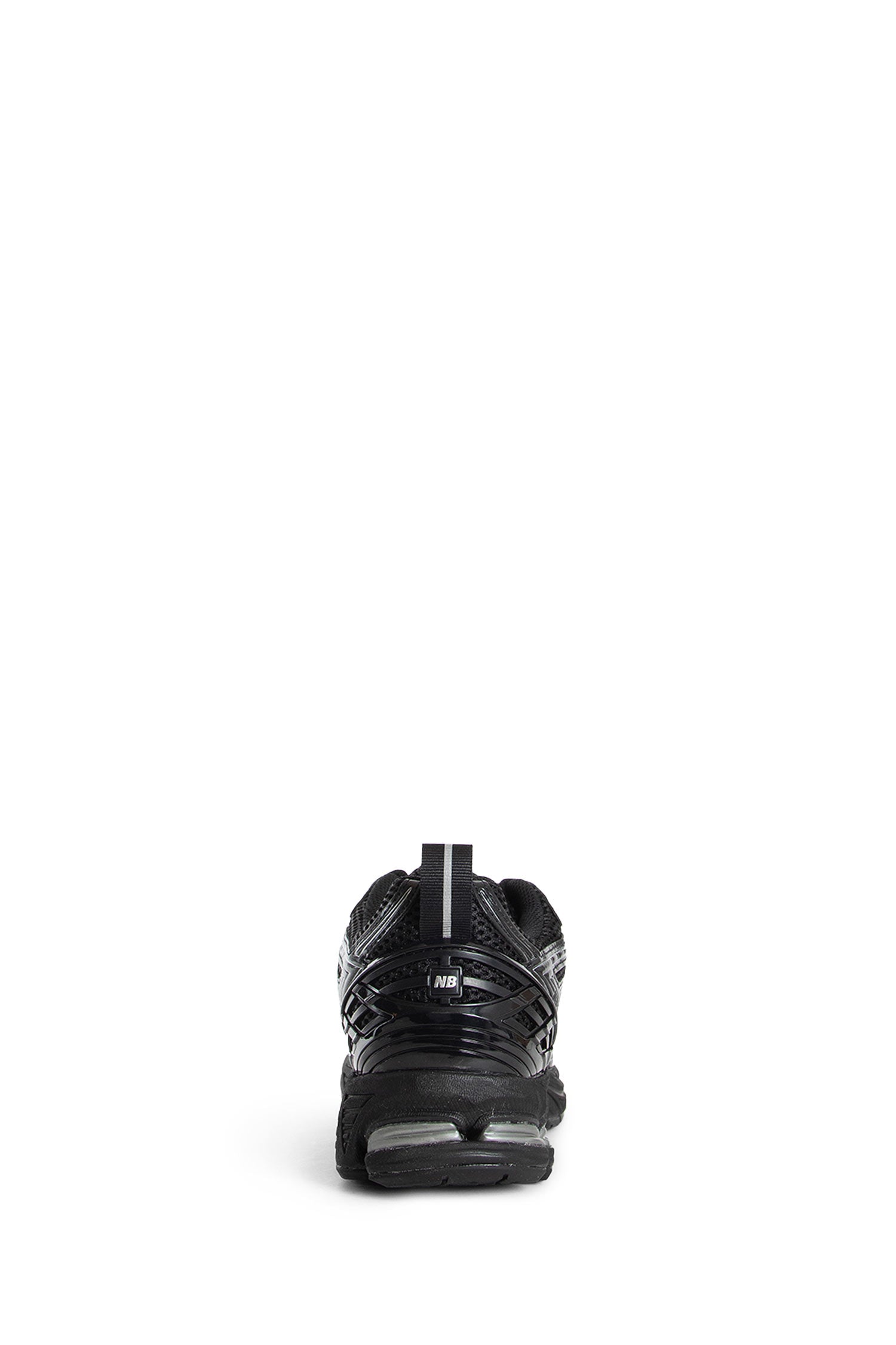 1906R Sneakers