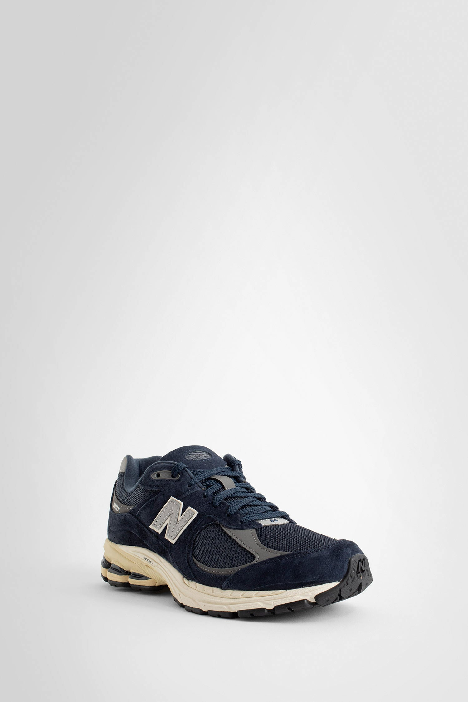 NEW BALANCE UNISEX BLUE SNEAKERS