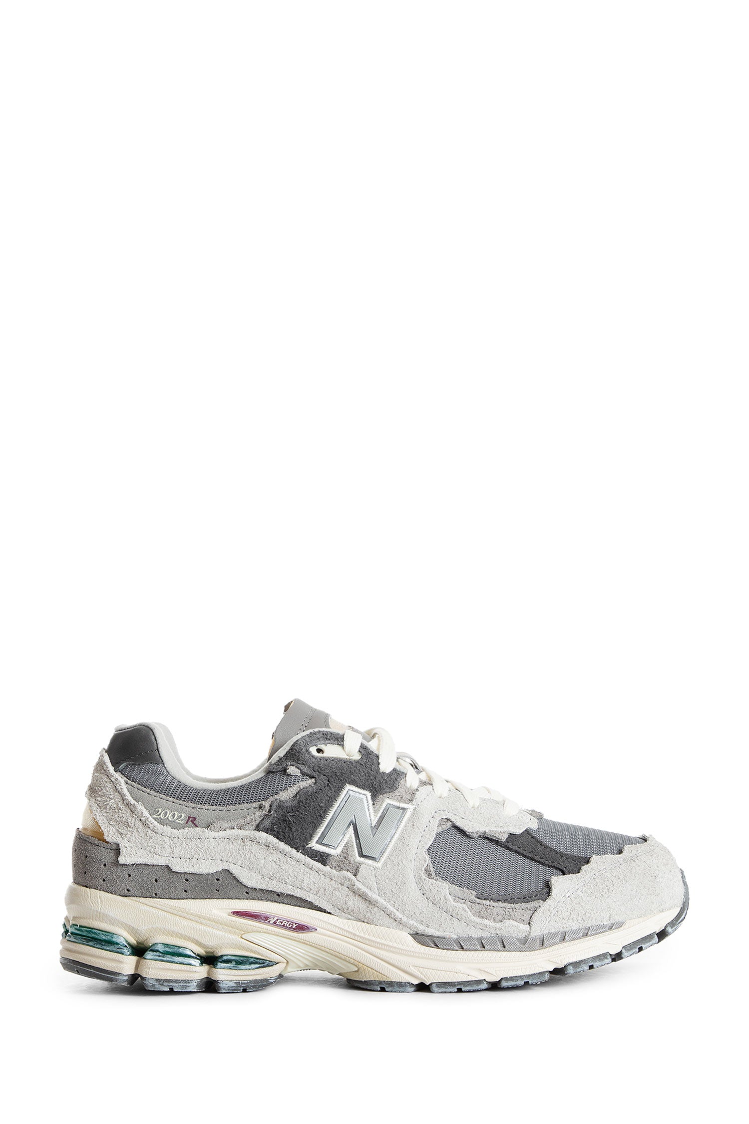 2002R Protection Pack Sneakers