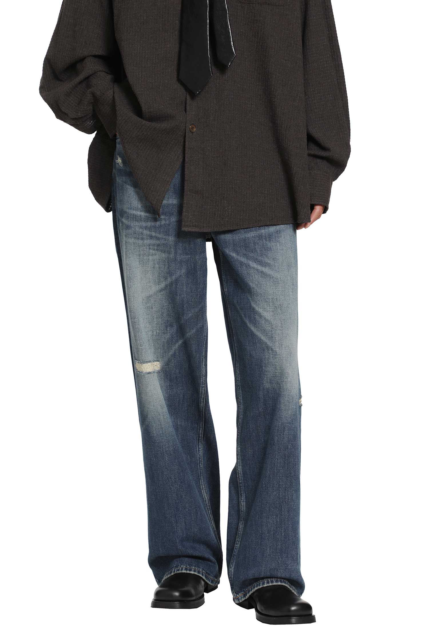 Vast Cut Jeans