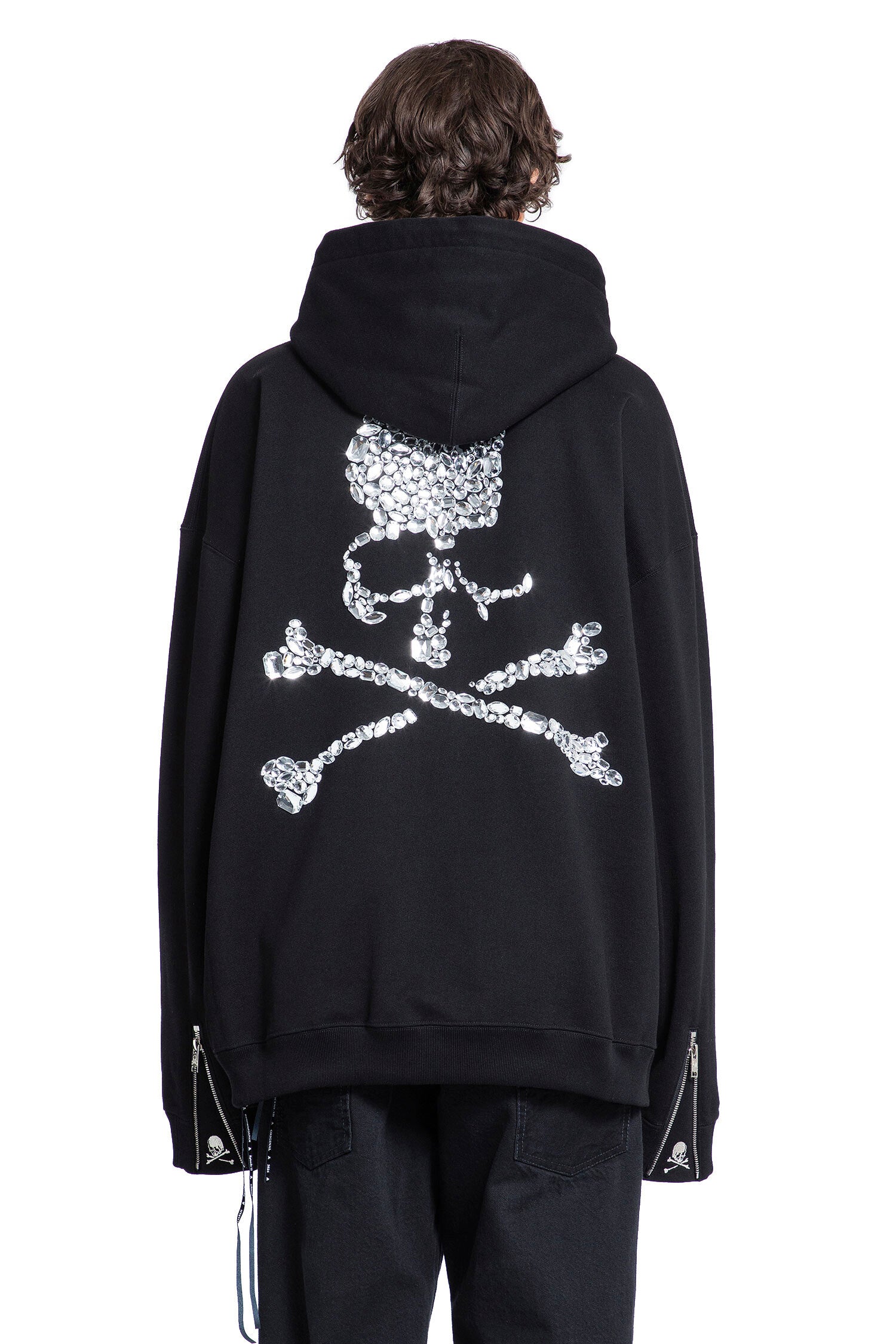 MASTERMIND WORLD MAN BLACK SWEATSHIRTS