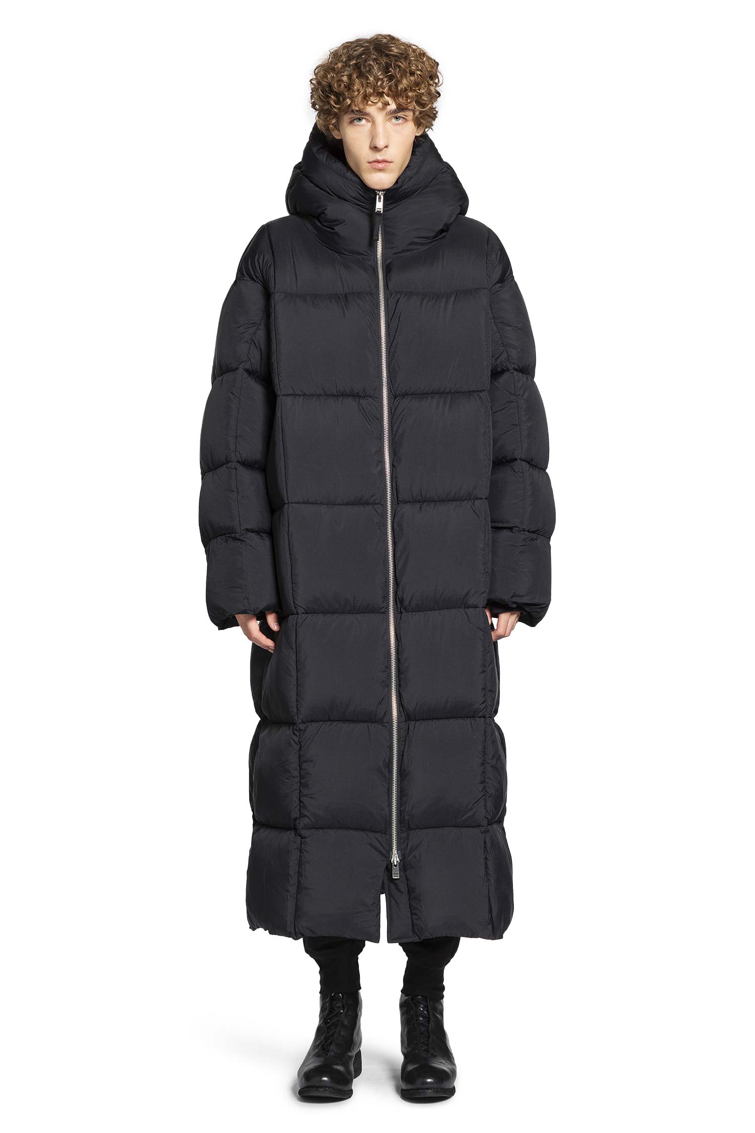 THOM KROM MAN BLACK COATS