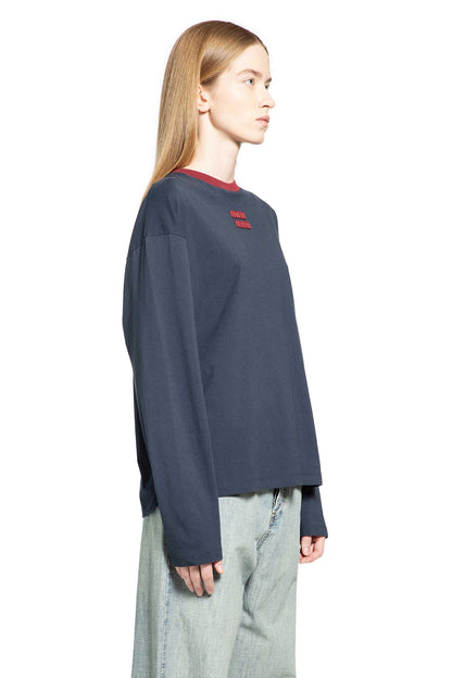 Pullover with Contrast Collar