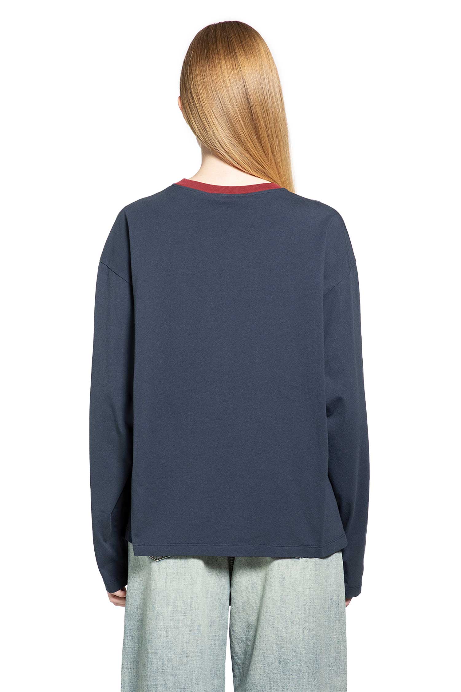 Pullover with Contrast Collar