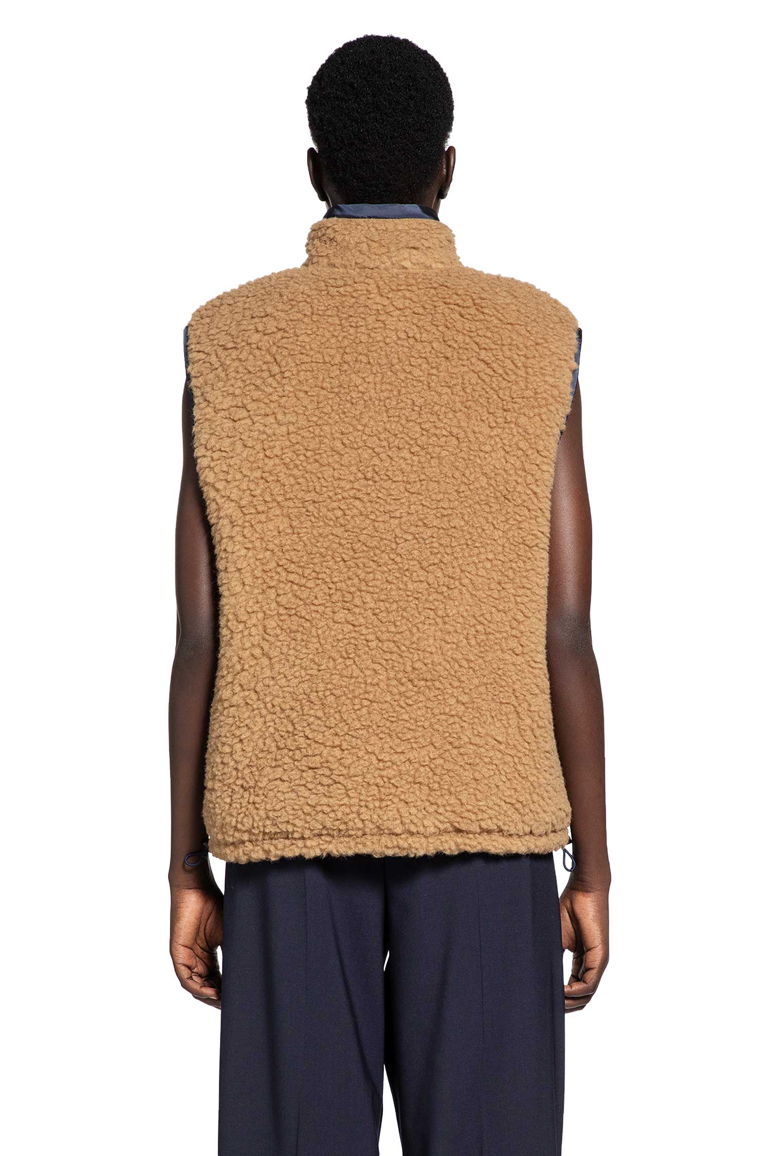 Technical Pongé Teddy Down Vest