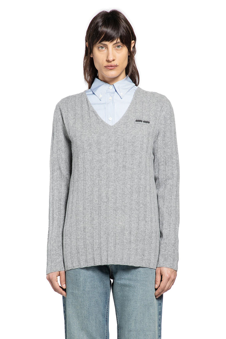 Wool and Cashmere V-Neck Sweater